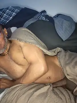 Lonelynudist59 online show from 11.19.25