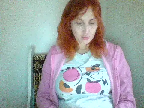 Snapshot of MssAngela chatting on 01.08.26 MssAngela online show from 01.08.26