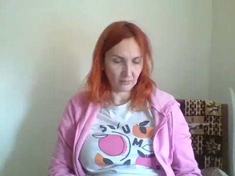 Snapshot of MssAngela chatting on 01.12.26 MssAngela online show from 01.12.26