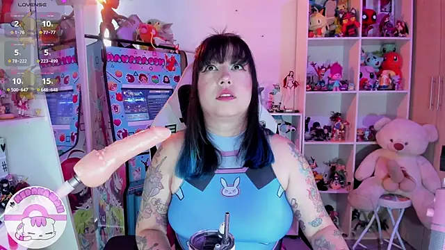 Snapshot of meda_kawaii_ chatting on 01.02.25 meda kawaii  online show from 01.02.25