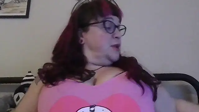 Snapshot of GothyBaby chatting on 01.31.25 GothyBaby online show from 01.31.25