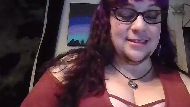 Snapshot of GothyBaby chatting on 11.17.25 GothyBaby online show from 11.17.25