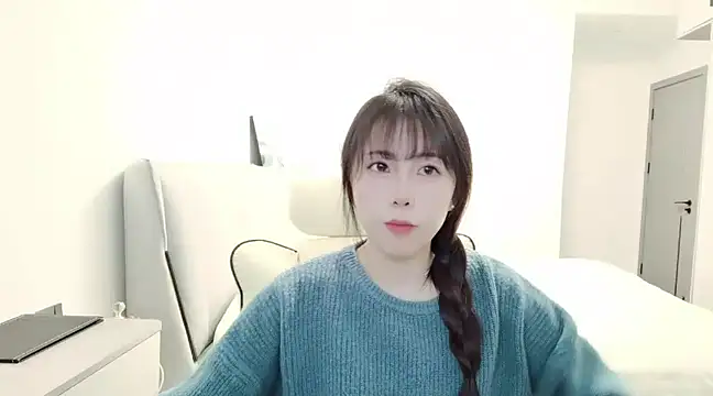 Sunset glow online show from 12.04.24