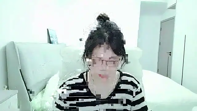 Sunset glow online show from 12.19.25