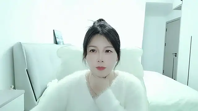 Sunset glow online show from 12.22.25