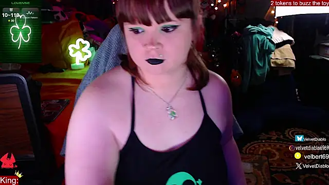 Snapshot of VelvetDiablo chatting on 03.05.25 VelvetDiablo online show from 03.05.25