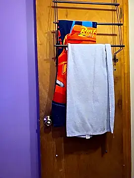 Snapshot of VelvetDiablo chatting on 09.19.25 VelvetDiablo online show from 09.19.25