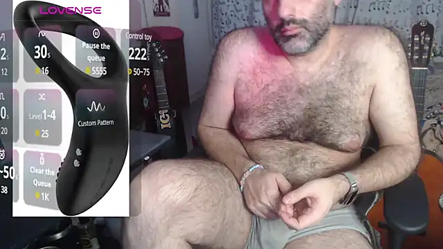 Snapshot of DarkRosa chatting on 01.14.25 DarkRosa online show from 01.14.25