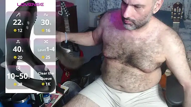 Snapshot of DarkRosa chatting on 02.20.25 DarkRosa online show from 02.20.25