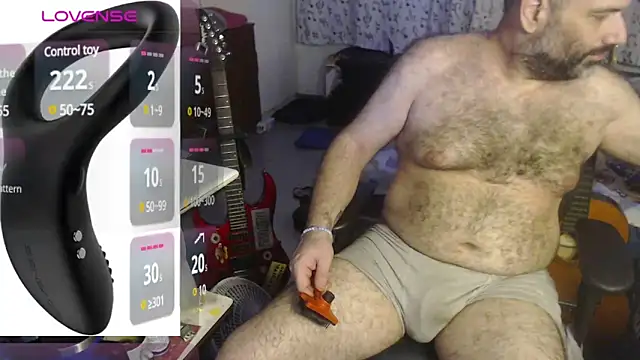 Snapshot of DarkRosa chatting on 02.28.25 DarkRosa online show from 02.28.25