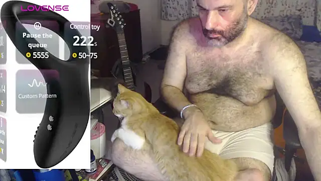 Snapshot of DarkRosa chatting on 03.05.25 DarkRosa online show from 03.05.25