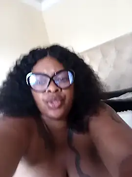 CuteHoney92 online show from 04.21.26