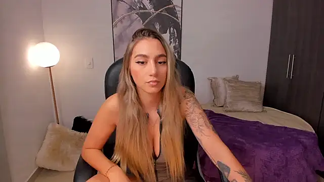 StacyConner online show from 03.18.25