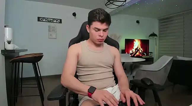 alejooo twink online show from 02.28.25