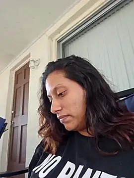 Nikkierosee online show from 12.14.24