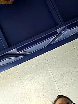 Nikkierosee online show from 10.09.25