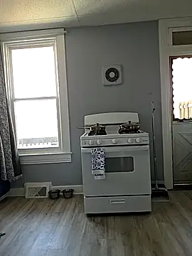 Nikkierosee online show from 11.14.25