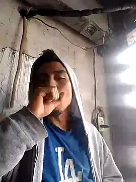 Snapshot of AlexAlejandro13 chatting on 01.03.25 AlexAlejandro13 online show from 01.03.25