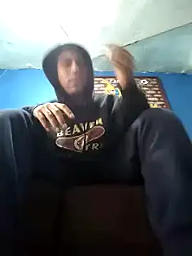 Snapshot of AlexAlejandro13 chatting on 01.17.25 AlexAlejandro13 online show from 01.17.25