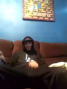 AlexAlejandro13 online show from 12.17.25