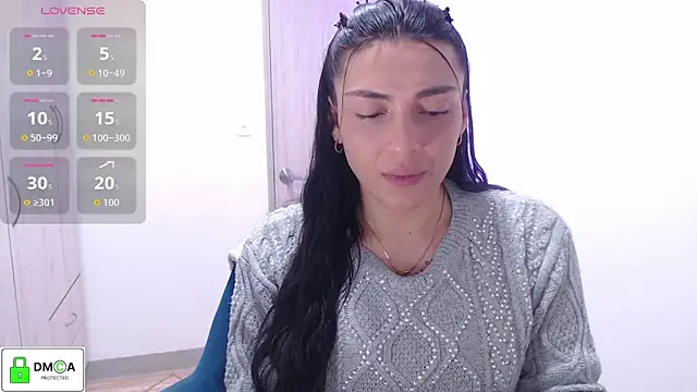 EricaVanderhill online show from 10.30.25