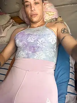 Snapshot of Alicbranca chatting on 01.13.26 Alicbranca online show from 01.13.26