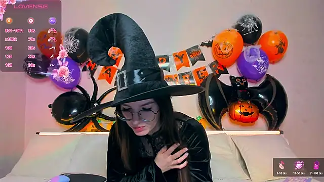 AriellaTesk online show from 10.29.25