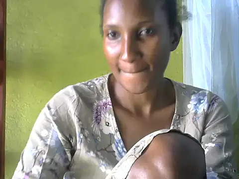 Snapshot of Athena_2019 chatting on 11.04.25 Athena 2019 online show from 11.04.25