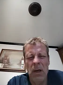 Snapshot of dickgozinyah chatting on 09.27.25 dickgozinyah online show from 09.27.25