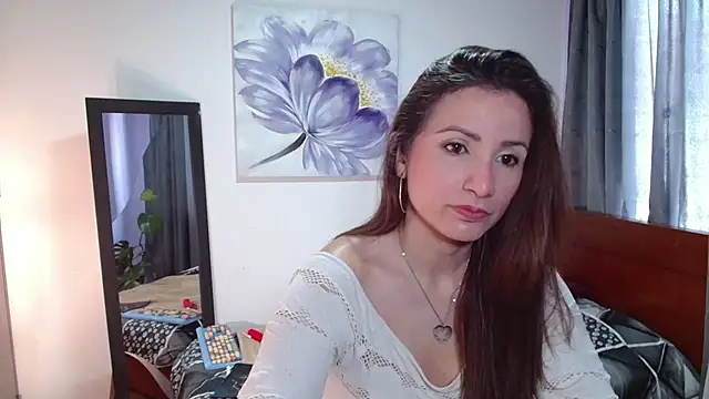 vanessabrown  online show from 03.15.25