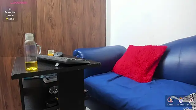 Mature Skinny online show from 11.30.25