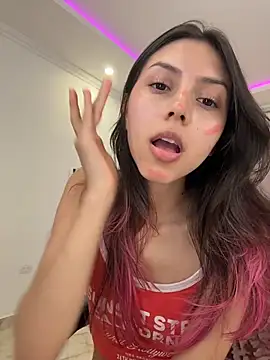 Snapshot of Sensualtease chatting on 02.10.26 Sensualtease online show from 02.10.26