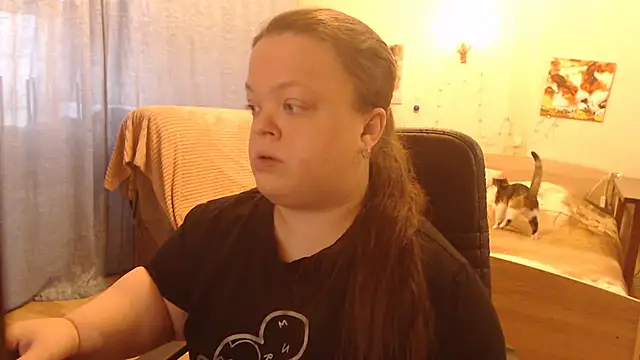 Janiffer MiMi online show from 01.28.25