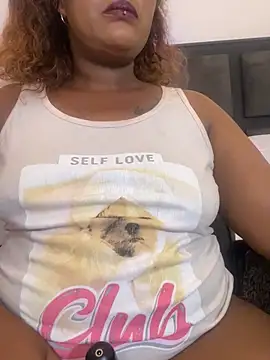 Snapshot of BADFATASS85 chatting on 02.03.25 BADFATASS85 online show from 02.03.25