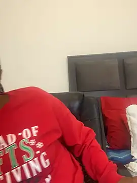 Snapshot of BADFATASS85 chatting on 02.16.25 BADFATASS85 online show from 02.16.25