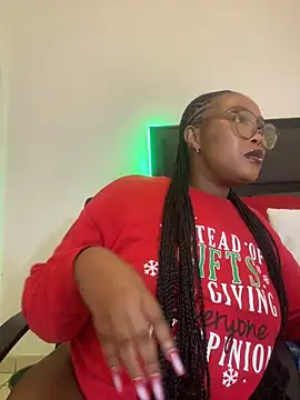 Snapshot of BADFATASS85 chatting on 02.17.25 BADFATASS85 online show from 02.17.25