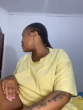 Snapshot of BADFATASS85 chatting on 02.27.25 BADFATASS85 online show from 02.27.25