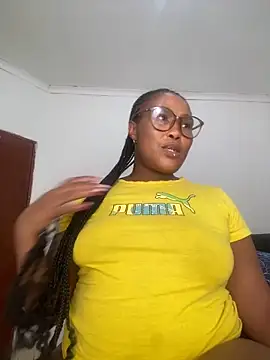 Snapshot of BADFATASS85 chatting on 02.28.25 BADFATASS85 online show from 02.28.25