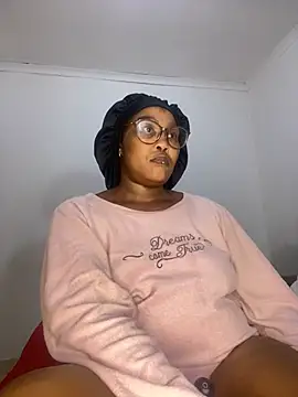 Snapshot of BADFATASS85 chatting on 03.09.25 BADFATASS85 online show from 03.09.25