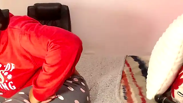 Snapshot of BADFATASS85 chatting on 03.12.25 BADFATASS85 online show from 03.12.25