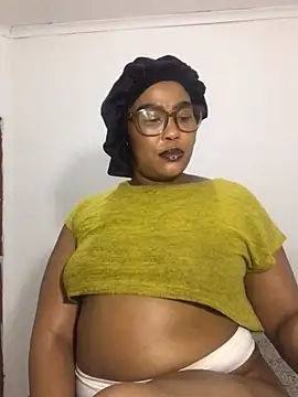 Snapshot of BADFATASS85 chatting on 03.13.25 BADFATASS85 online show from 03.13.25