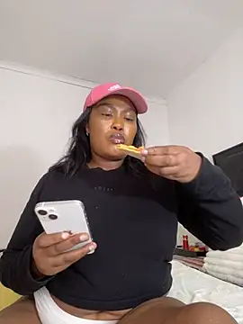 Snapshot of BADFATASS85 chatting on 03.21.25 BADFATASS85 online show from 03.21.25