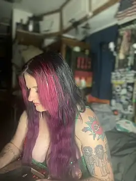 Snapshot of 1-800-FUCKYOU chatting on 12.16.24 1-800-FUCKYOU online show from 12.16.24