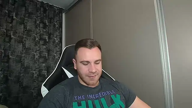 Thori92 online show from 01.01.25