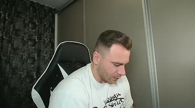 Thori92 online show from 01.25.25