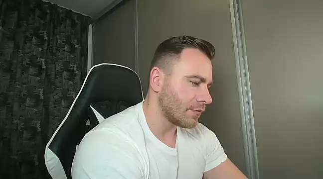 Thori92 online show from 01.29.25