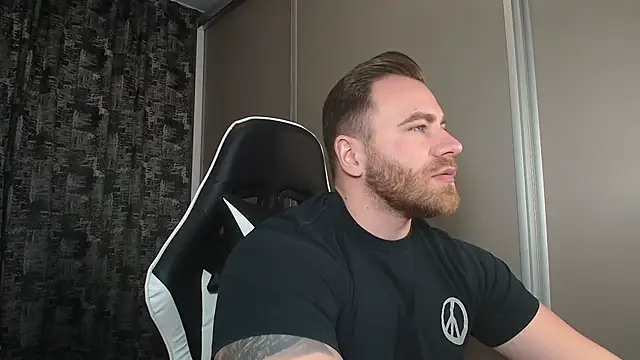 Thori92 online show from 02.23.25