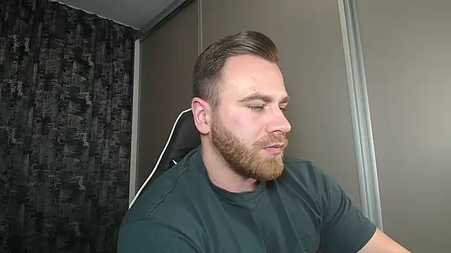 Thori92 online show from 03.10.25