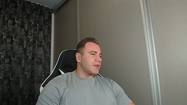 Thori92 online show from 09.20.25