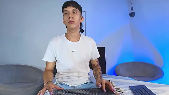 JacoboSwam online show from 03.05.25